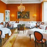 Hotel Schloss Wilkinghege 4*