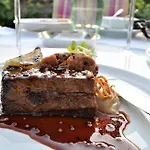 Schloss Wilkinghege 4*