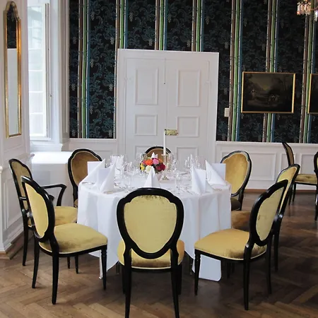 Schloss Wilkinghege Hotell 4*