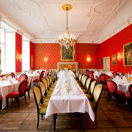 Schloss Wilkinghege Hotell 4*