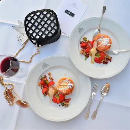 Schloss Wilkinghege Hotel 4*