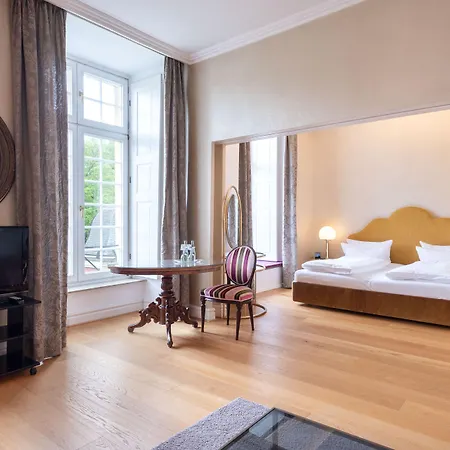 Hotell Schloss Wilkinghege 4*
