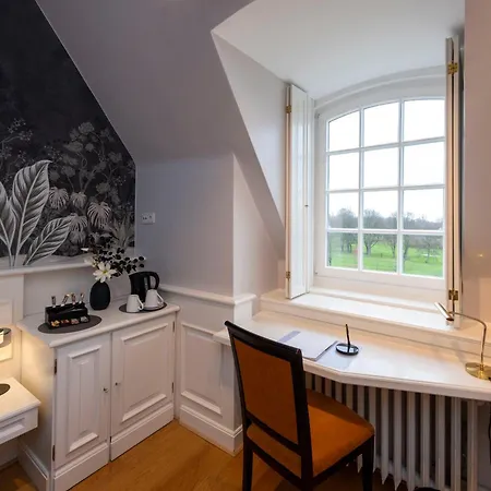 Otel Schloss Wilkinghege