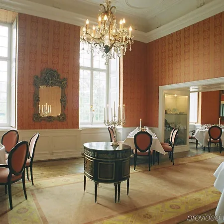 Schloss Wilkinghege 4*