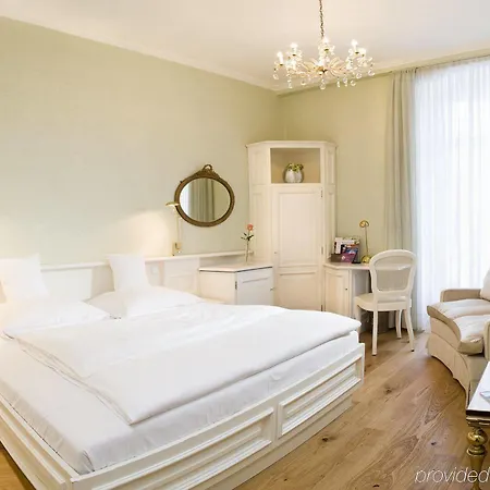 Schloss Wilkinghege 4* Munster (North Rhine-Westphalia)