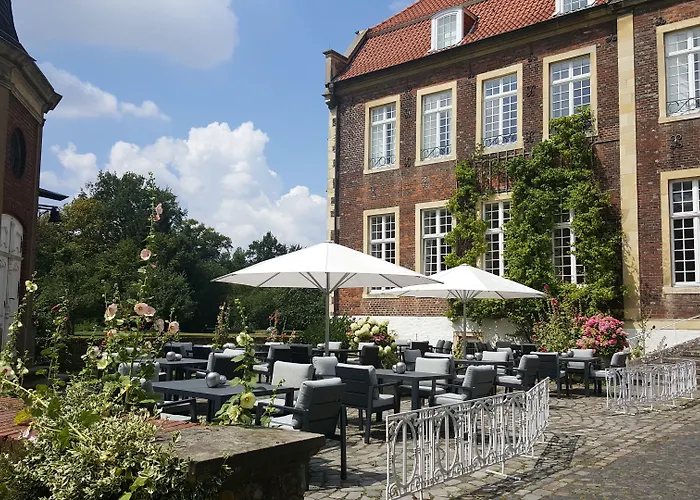 Otel Schloss Wilkinghege 4*