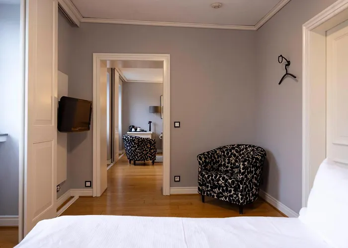 Schloss Wilkinghege Otel 4*