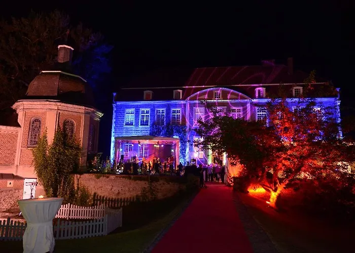 Schloss Wilkinghege Otel 4*